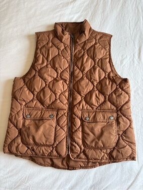 Thread & Supply Quilted Brown Vest Size Large